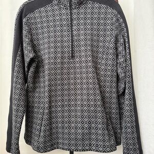 Women's Black and Gray Patterned Sweater